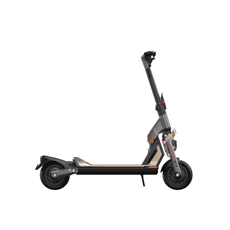trottinette-electrique-ninebot-kickscooter-gt2